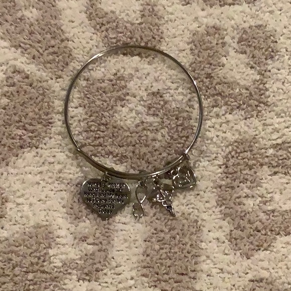 Nurse’s Prayer bangle - Picture 1 of 1